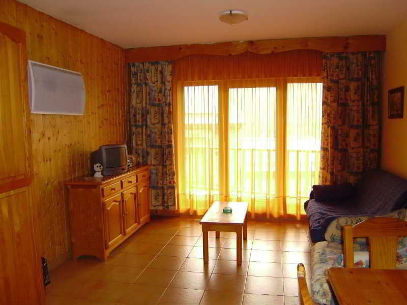 Apartamentos Pie De Pistas Mikka 3000 Пас-де-ла-Каса Экстерьер фото