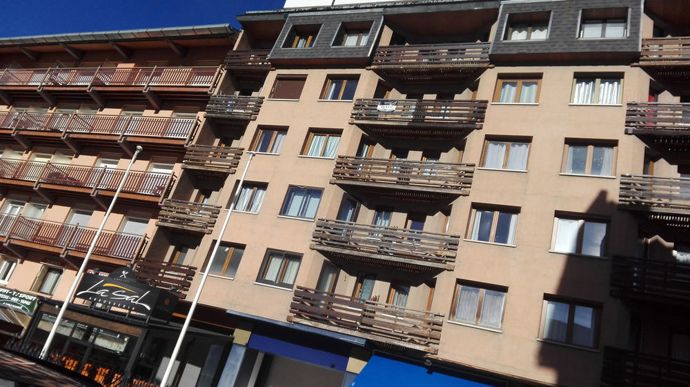 Apartamentos Pie De Pistas Mikka 3000 Пас-де-ла-Каса Экстерьер фото